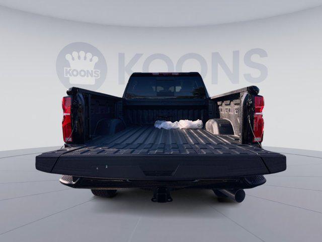 new 2025 Chevrolet Silverado 2500 car, priced at $81,000