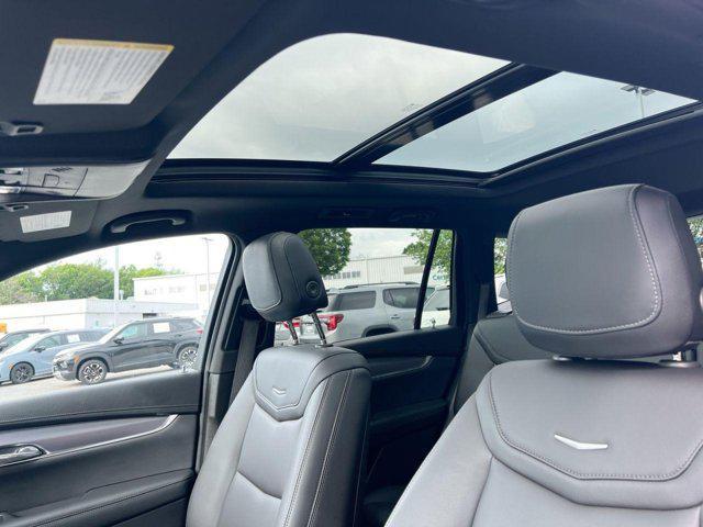 used 2022 Cadillac XT6 car, priced at $35,400