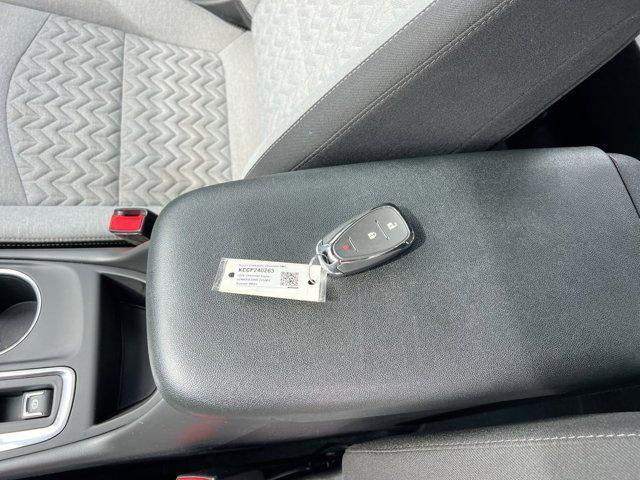 used 2024 Chevrolet Equinox car, priced at $20,000