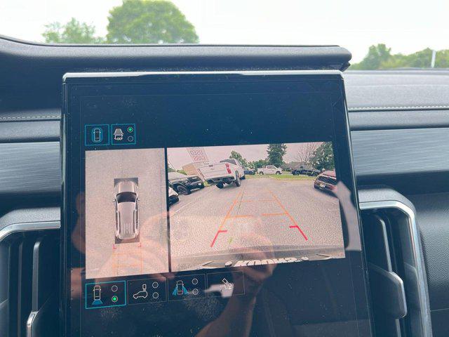 new 2025 GMC Acadia car, priced at $45,916