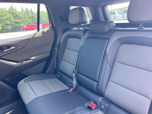new 2026 Chevrolet Equinox car, priced at $32,626