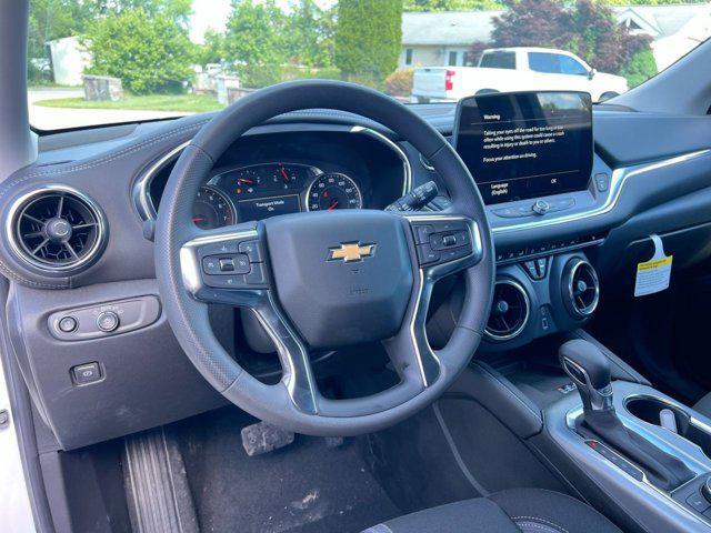 new 2025 Chevrolet Blazer car, priced at $36,396