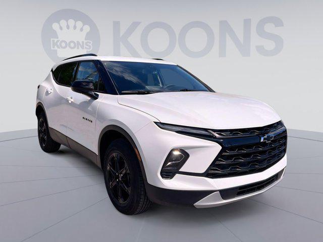 new 2025 Chevrolet Blazer car, priced at $36,396
