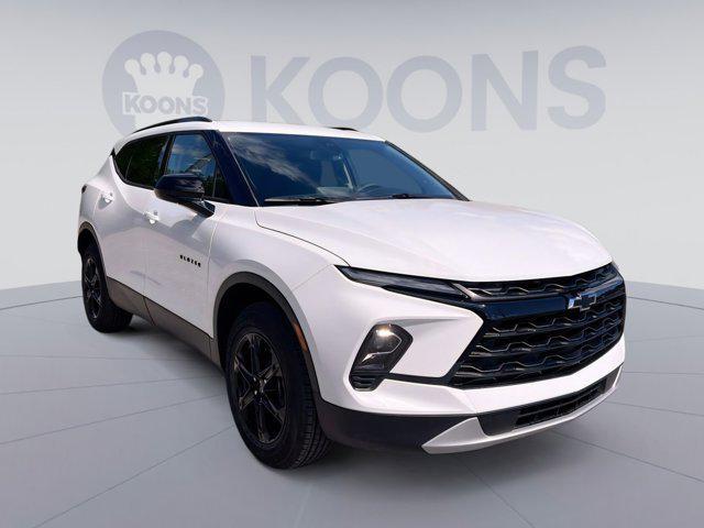 new 2025 Chevrolet Blazer car, priced at $36,396