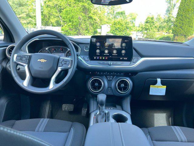 new 2025 Chevrolet Blazer car, priced at $36,396
