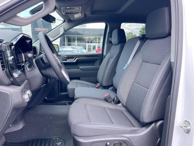 new 2025 GMC Sierra 1500 car, priced at $47,000