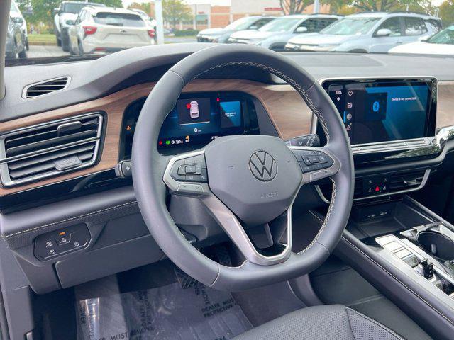used 2024 Volkswagen Atlas car, priced at $29,000