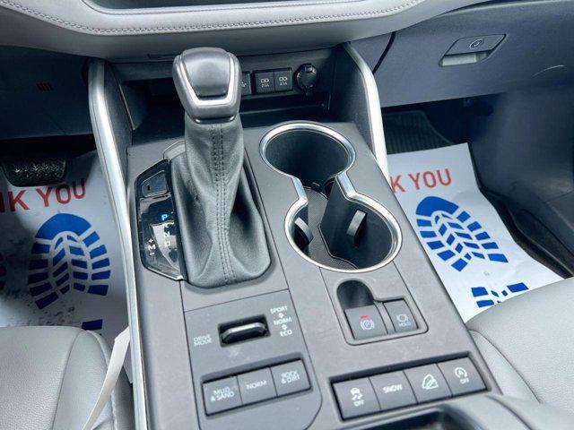 used 2021 Toyota Highlander car, priced at $31,000