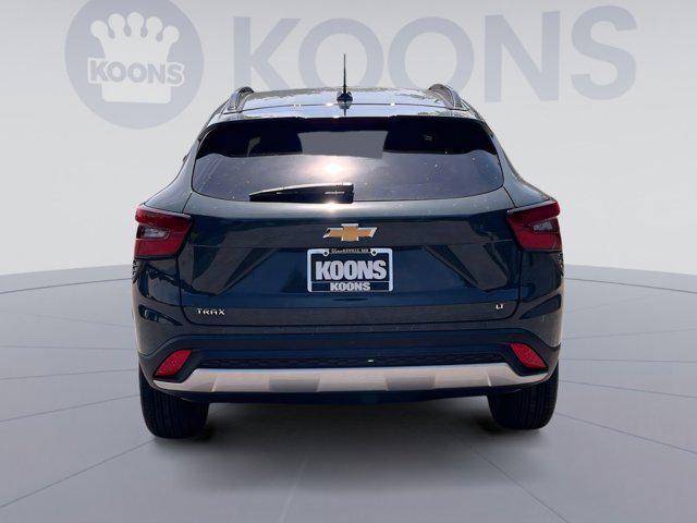 new 2025 Chevrolet Trax car, priced at $24,090