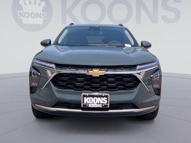 new 2025 Chevrolet Trax car, priced at $24,090
