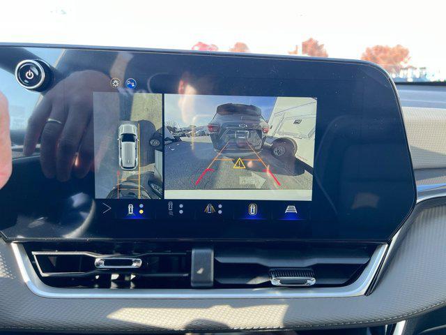 new 2026 Chevrolet Equinox car, priced at $30,815