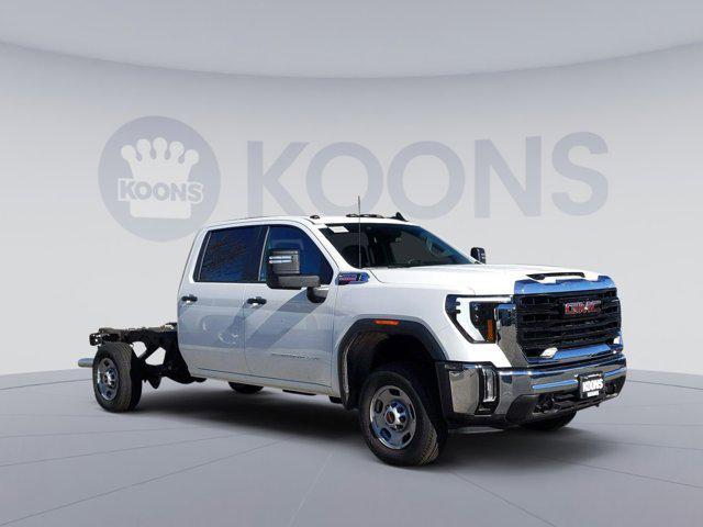 new 2024 GMC Sierra 2500 car, priced at $77,500
