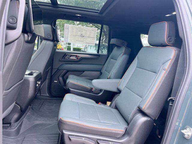 new 2025 GMC Yukon XL car, priced at $88,000