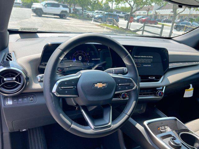 new 2026 Chevrolet Equinox car, priced at $32,626