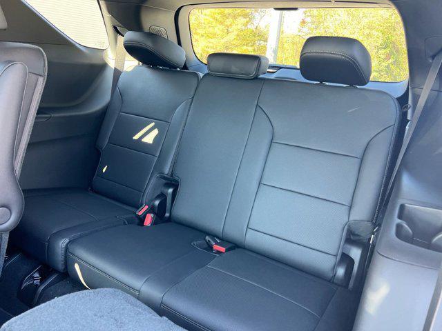 new 2026 Chevrolet Traverse car, priced at $57,510