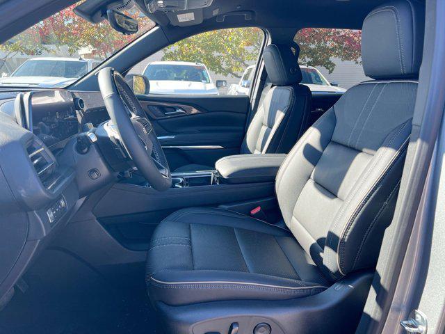 new 2026 Chevrolet Traverse car, priced at $57,510