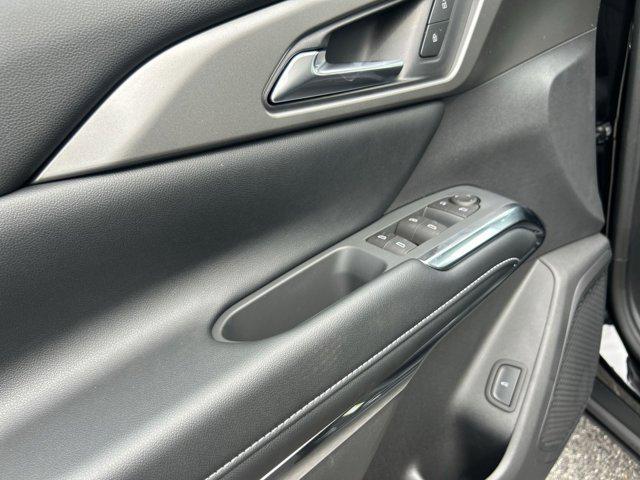 new 2026 Chevrolet Traverse car, priced at $45,926