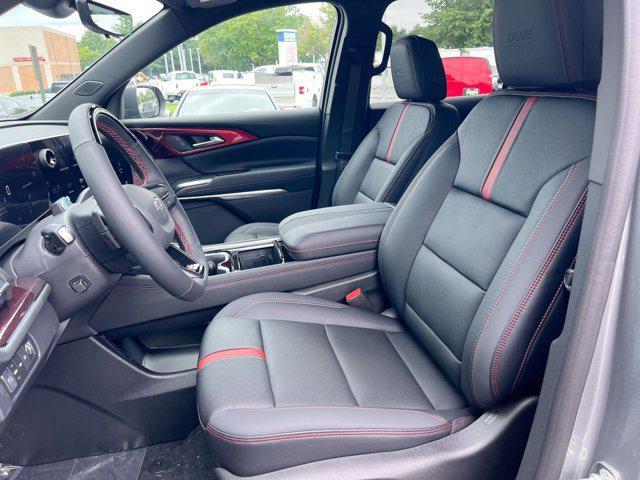 new 2025 Chevrolet Traverse car, priced at $54,620