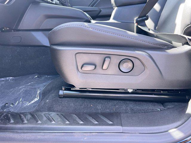 new 2026 Chevrolet Colorado car, priced at $43,420