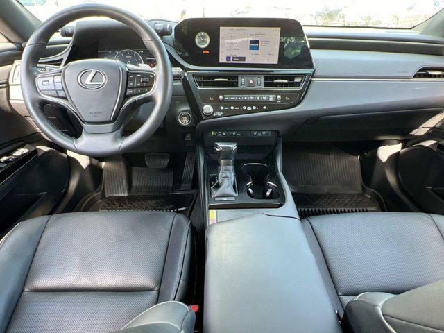 used 2023 Lexus ES 350 car, priced at $32,200