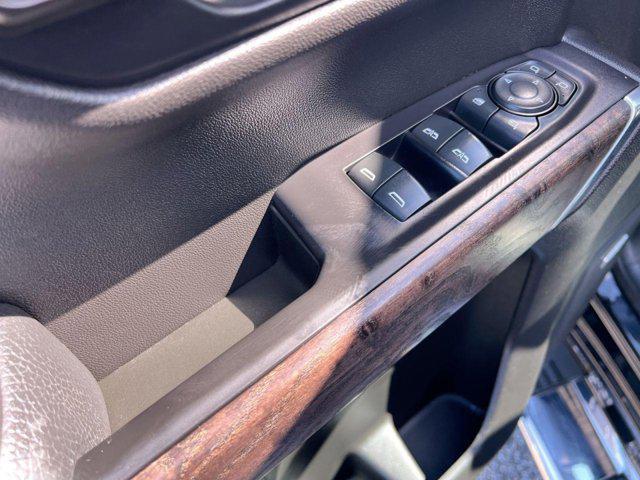used 2021 GMC Sierra 1500 car, priced at $43,000