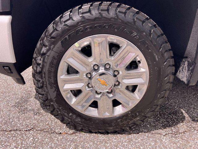 new 2025 Chevrolet Silverado 2500 car, priced at $84,000
