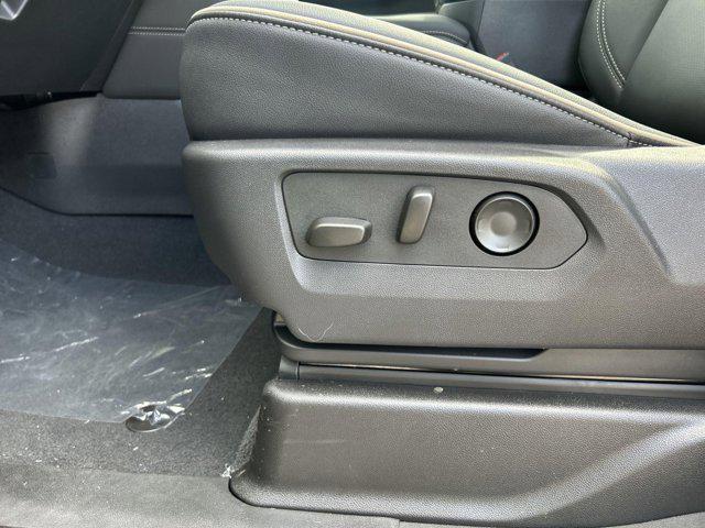 new 2025 GMC Yukon car, priced at $80,345