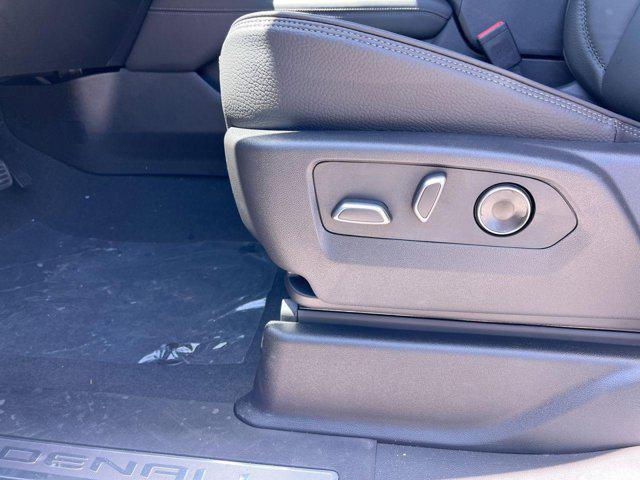 new 2025 GMC Yukon XL car, priced at $95,000