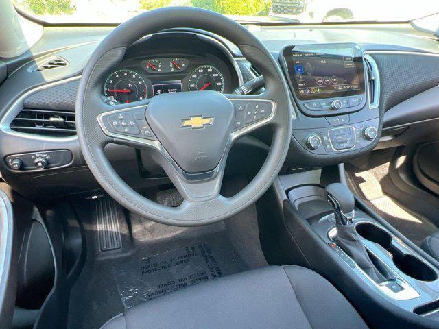 new 2025 Chevrolet Malibu car, priced at $25,000