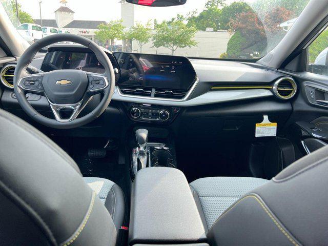 new 2025 Chevrolet Trax car, priced at $23,295