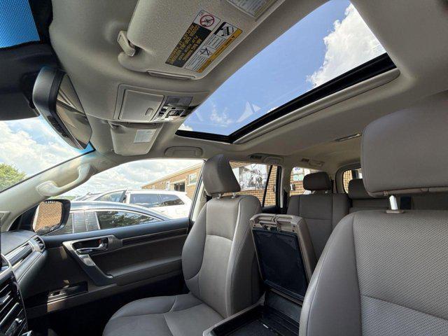 used 2022 Lexus GX 460 car, priced at $42,500