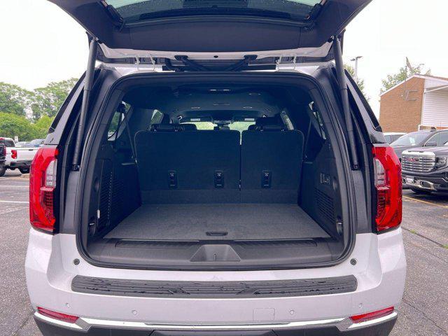 new 2025 GMC Yukon XL car, priced at $73,000