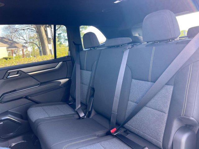 new 2025 GMC Acadia car, priced at $42,609
