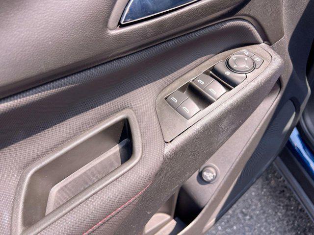 used 2022 Chevrolet Equinox car, priced at $22,900