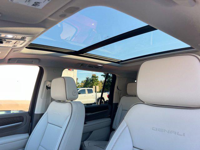 used 2021 GMC Yukon XL car, priced at $42,250