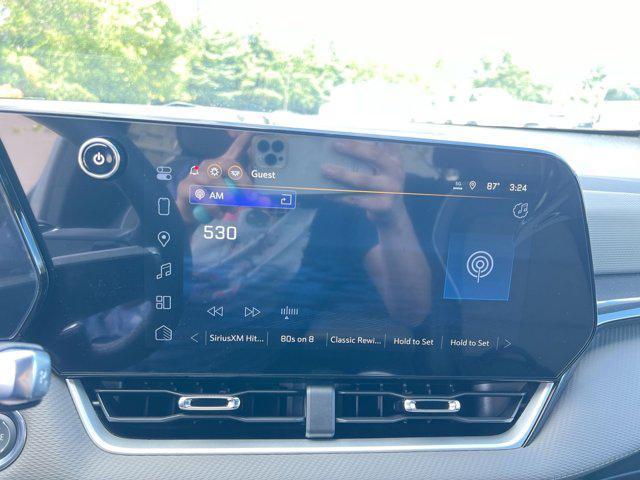 new 2026 Chevrolet Equinox car, priced at $32,585