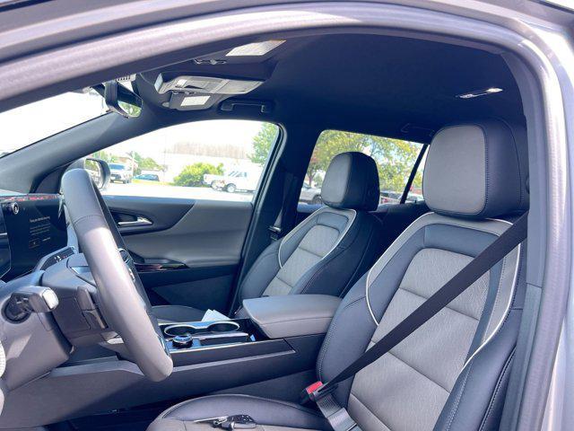 new 2026 Chevrolet Equinox car, priced at $32,585