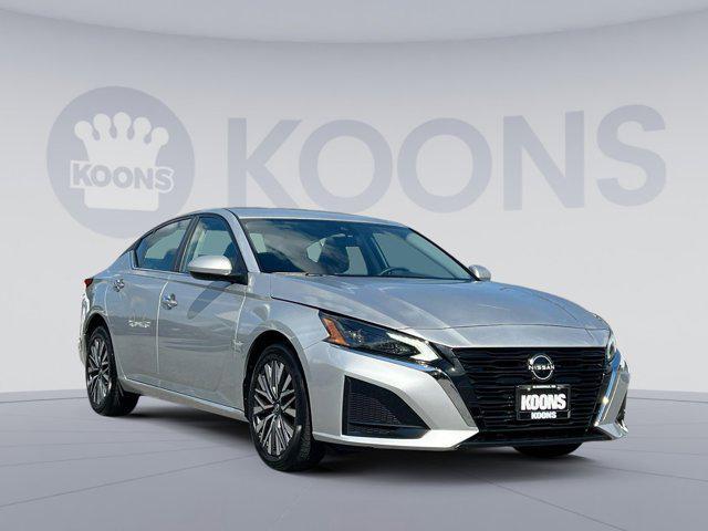 used 2023 Nissan Altima car, priced at $22,250