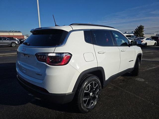 used 2022 Jeep Compass car, priced at $20,000