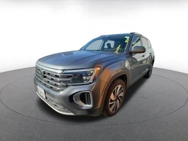 used 2024 Volkswagen Atlas car, priced at $35,699