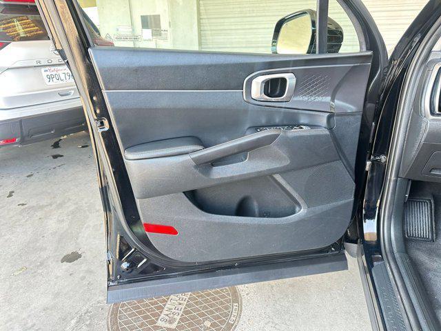 used 2024 Kia Sorento car, priced at $29,844