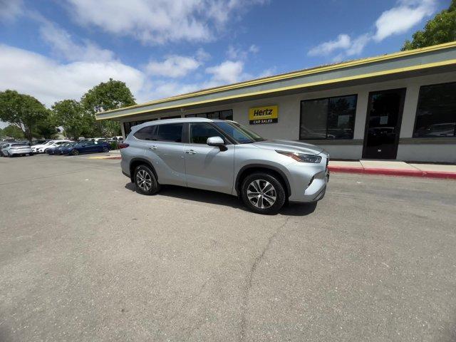 used 2023 Toyota Highlander car, priced at $39,033