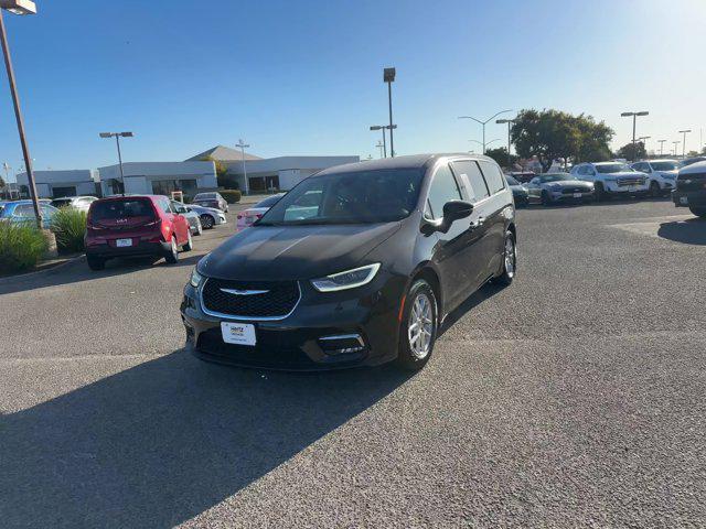 used 2023 Chrysler Pacifica car, priced at $23,283