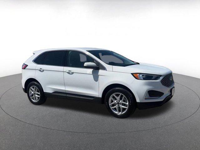 used 2024 Ford Edge car, priced at $27,578