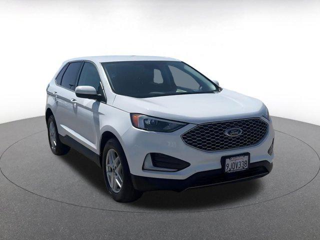 used 2024 Ford Edge car, priced at $25,557