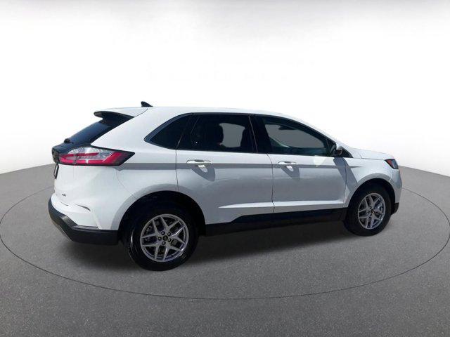 used 2024 Ford Edge car, priced at $25,557