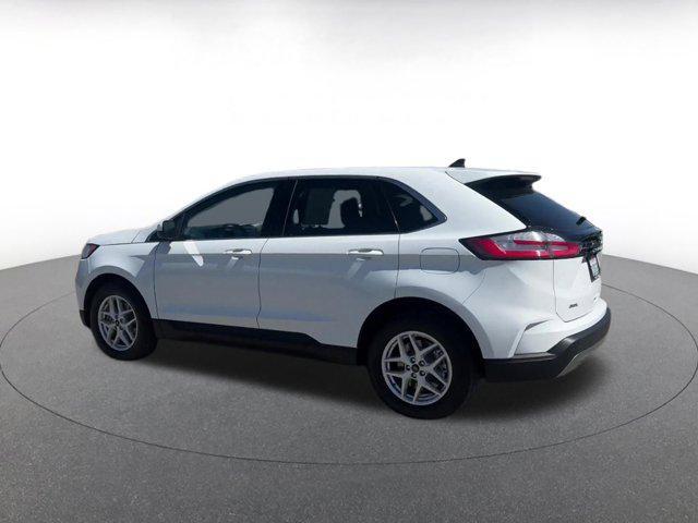 used 2024 Ford Edge car, priced at $25,557
