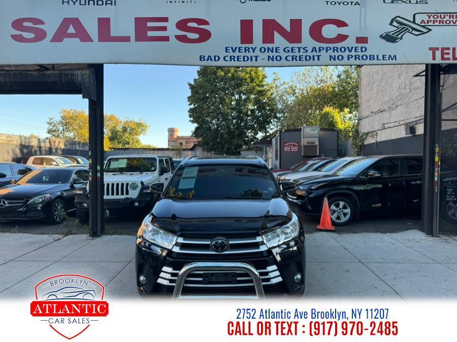 used 2019 Toyota Highlander car, priced at $24,999