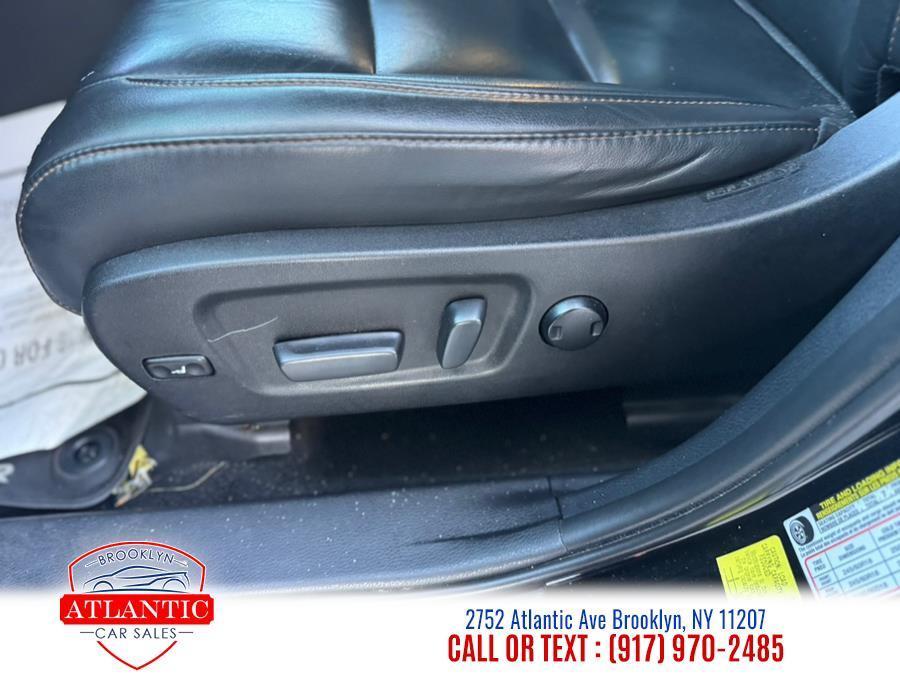 used 2019 Toyota Highlander car, priced at $24,999