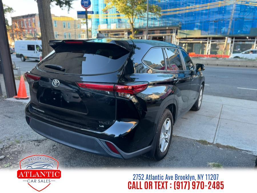 used 2023 Toyota Highlander car, priced at $25,999